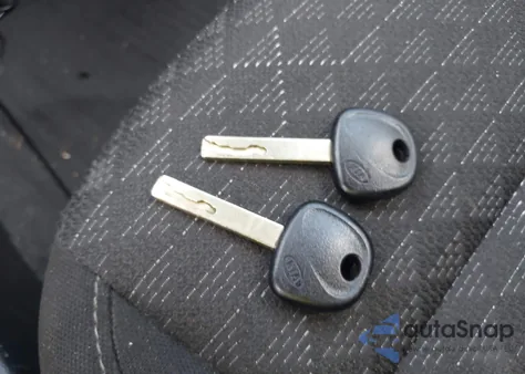 2018 Kia Rio Lx z USA, uszkodzony, nr VIN 3KPA25AB6JE091974